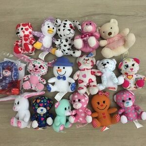 McDonald’s Build A Bear toys Lot of 17